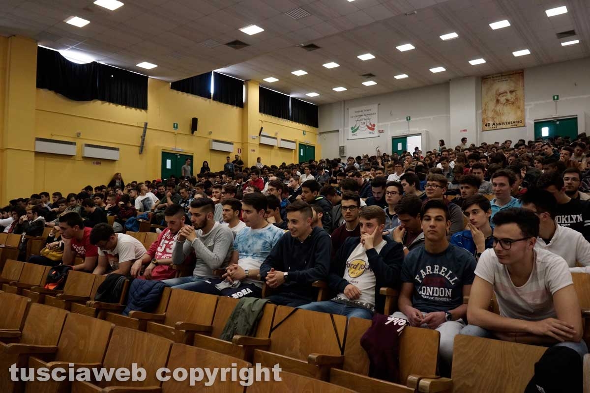 Il convegno “Quarto strato", organizzato dall’istituto tecnico tecnologico Leonardo da Vinci