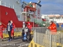 Lo sbarco dei migranti dalla ong Life Support