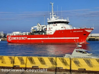 Civitavecchia - L'arrivo della ong Life Support in porto