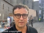 Lo sgombero delle sedie e l'attesa sul percorso 