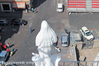 Lo sguardo di santa Rosa sulla città