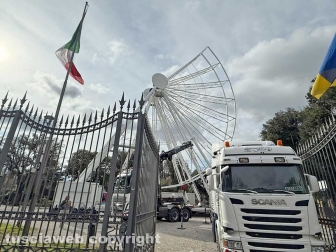 Viterbo - Pratogiardino Lucio Battisti - Lo smontaggio della ruota panoramica
