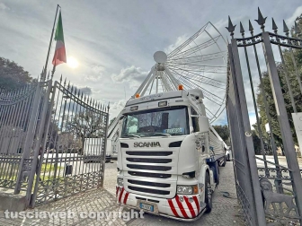 Viterbo - Pratogiardino Lucio Battisti - Lo smontaggio della ruota panoramica