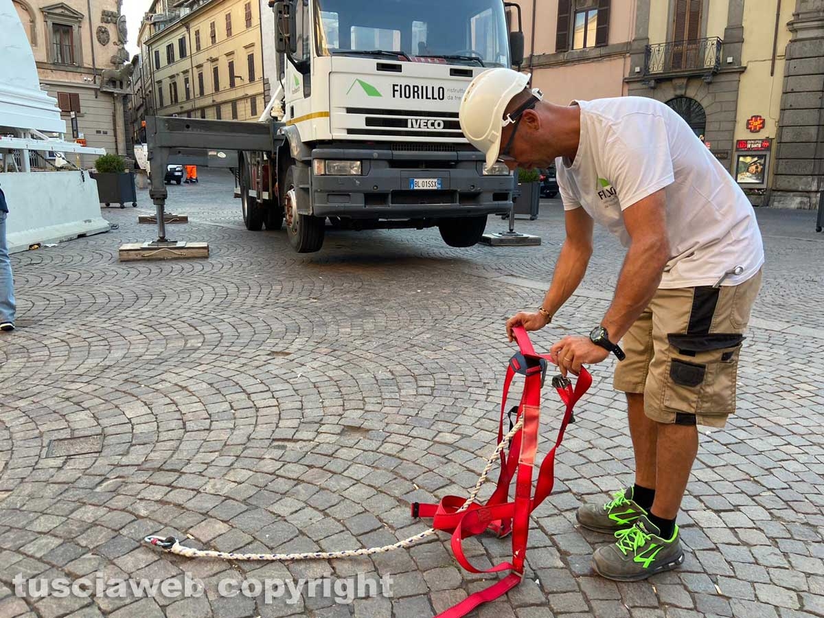 Lo smontaggio di Gloria