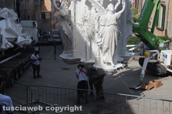Lo smontaggio di Gloria