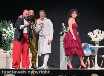 Lo spettacolo "Una zitella da sposare" al teatro Bianconi di Carbognano