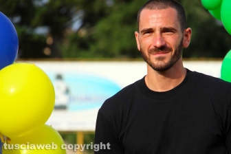 L'omaggio della città a Bonucci