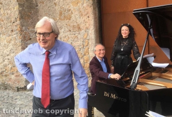 Sutri - Luca Seccafieno e Fabrizio Viti ospiti di Vittorio Sgarbi