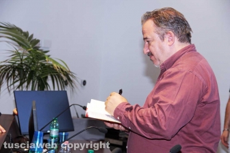 Luca Telese ai Pirati della bellezza