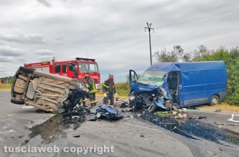 Capodimonte - Frontale su strada Verentana