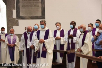 Il funerale di Lorenzo Chiarinelli