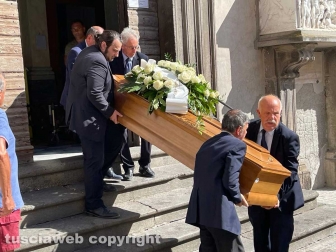 L'ultimo saluto ad Alessio Paternesi