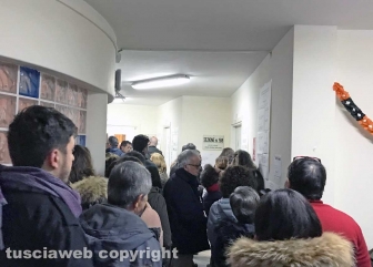 Lunghe file ai seggi