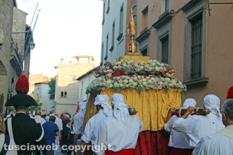 L'uscita del cuore di santa Rosa