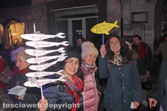 Manifestazione delle Sardine viterbesi