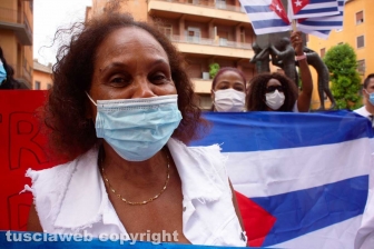 Manifestazione per Cuba