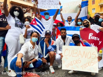 Manifestazione per Cuba