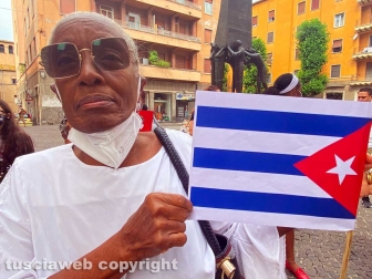 Manifestazione per Cuba