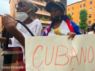 Manifestazione per Cuba