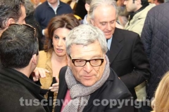 Attesa per l\'arrivo di Alfano