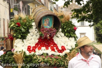 Marta festeggia la Madonna del Monte