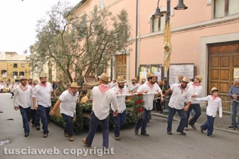 Marta festeggia la Madonna del Monte