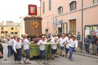 Marta festeggia la Madonna del Monte