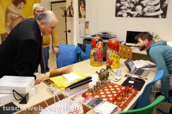 Viterbo - Il questore Massimo Macera in visita a Tusciaweb
