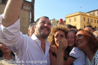 Matteo Salvini a piazza del Teatro