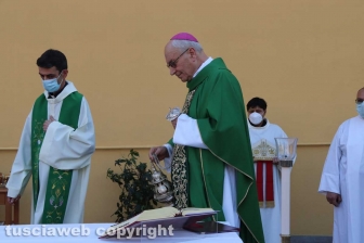 Viterbo - Cerimonia per ringraziare gli operatori sanitari del Belcolle