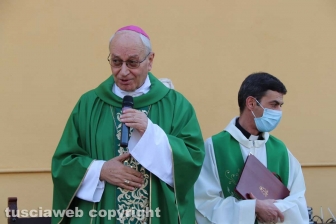 Viterbo - Cerimonia per ringraziare gli operatori sanitari del Belcolle