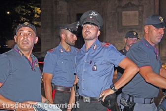 Mega rissa a Piazza San Faustino