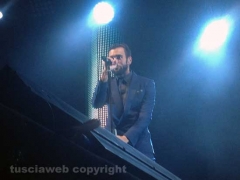 Mengoni In concerto - Le prime immagini
