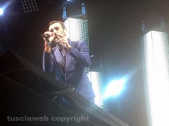 Mengoni In concerto - Le prime immagini