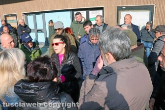 Viterbo - Mercato, sit-in di protesta degli ambulanti