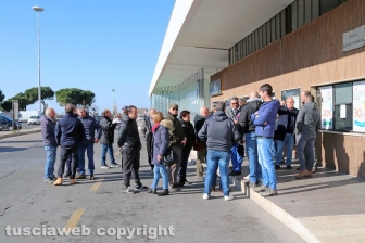 Viterbo - Mercato, sit-in di protesta degli ambulanti