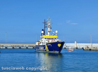 Civitavecchia - Ong Humanity 1 in porto
