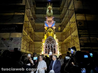 Minimacchina - Santa Rosa, Miracolo di fede incanta Santa Barbara