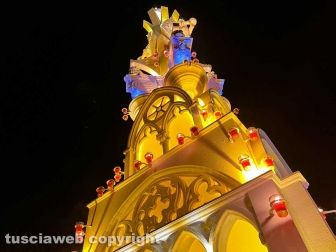 Minimacchina - Santa Rosa, Miracolo di fede incanta Santa Barbara