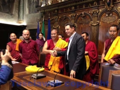 Monaci tibetani da Marini