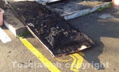 Mondo Convenienza distrutto dalle fiamme