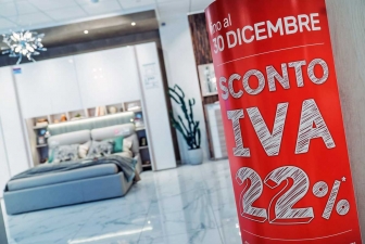 Mondo Convenienza a Viterbo, la festa e lo store