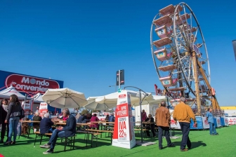 Mondo Convenienza a Viterbo, la festa e lo store