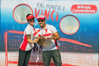 Mondo Convenienza a Viterbo, la festa e lo store