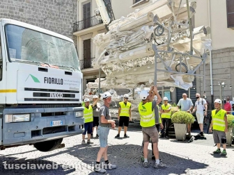 Macchina di Santa Rosa - Dies Natalis a San Sisto - L'assemblaggio
