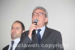 Il primo ministro Monti al cinema Genio