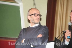 Il primo ministro Monti al cinema Genio