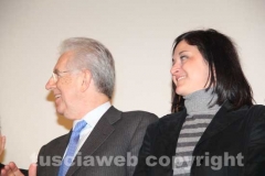 Il primo ministro Monti al cinema Genio