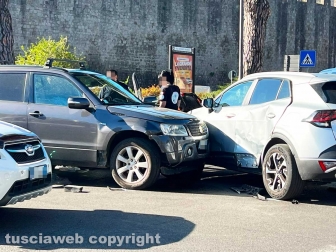 Viterbo - Incidente a piazzale Gramsci