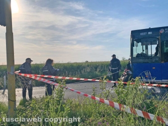 Viterbo - Scontro autobus-moto sulla Cassia nord, un morto